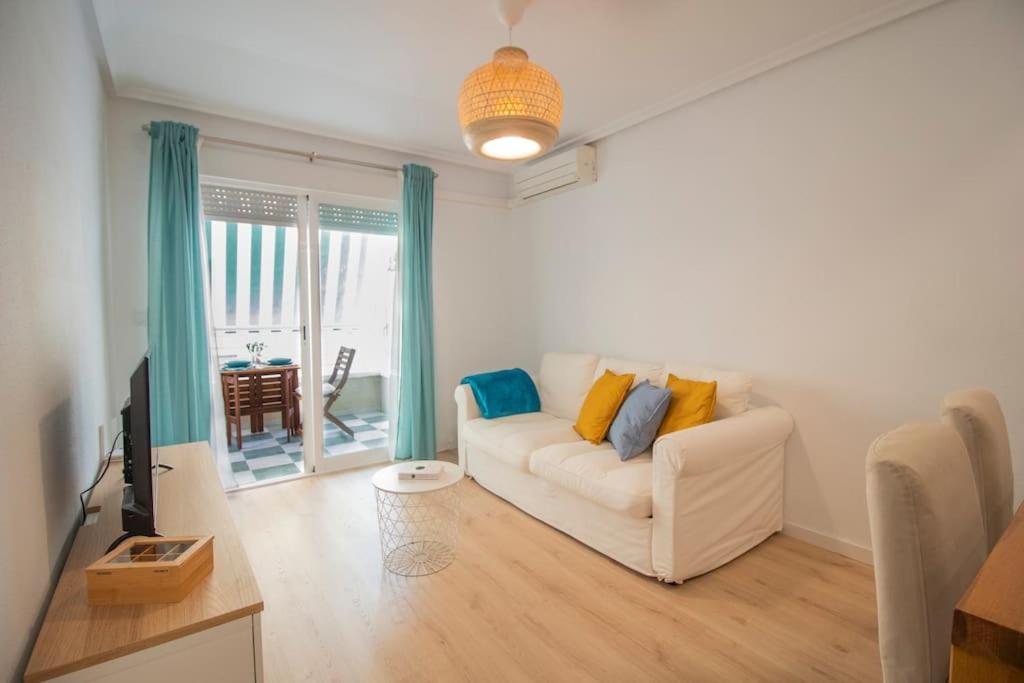 Feines Appartement Mit Hafenblick Santa Pola Kültér fotó